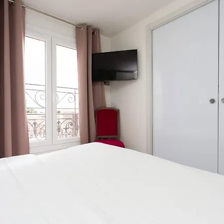 New 2 Bedrooms 300m From Palais *