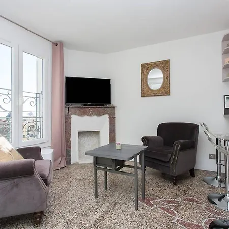 New 2 Bedrooms 300m From Palais Lägenhet